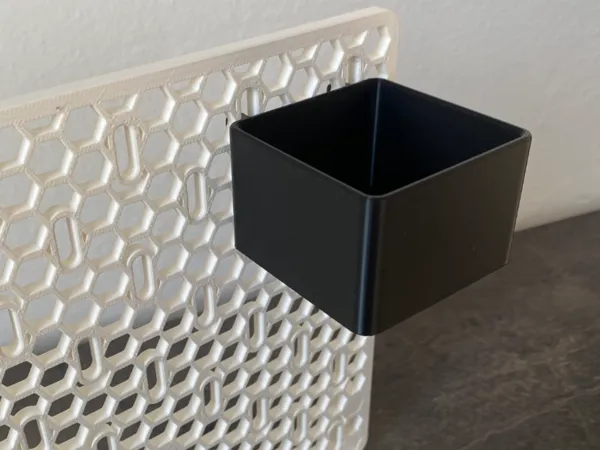 https://makerworld.bblmw.com/makerworld/model/USae735e4cc0f984/design/ae7d98bd0b3f3309.jpeg