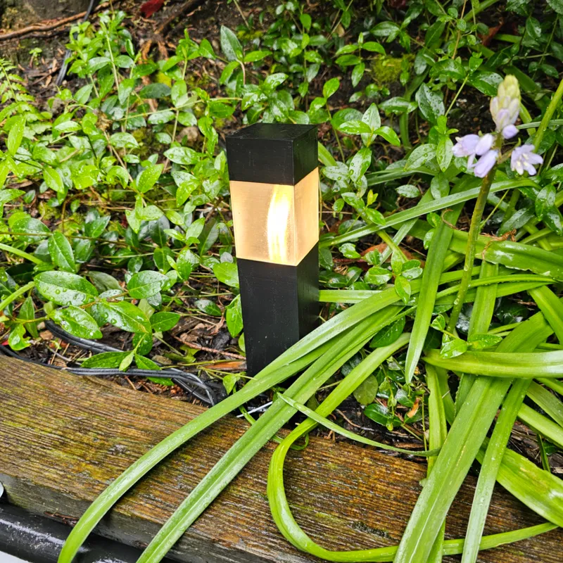 Modern Landscape Light Bollard