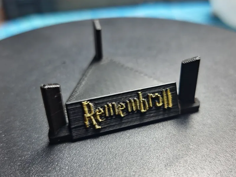 Remembrall Stand