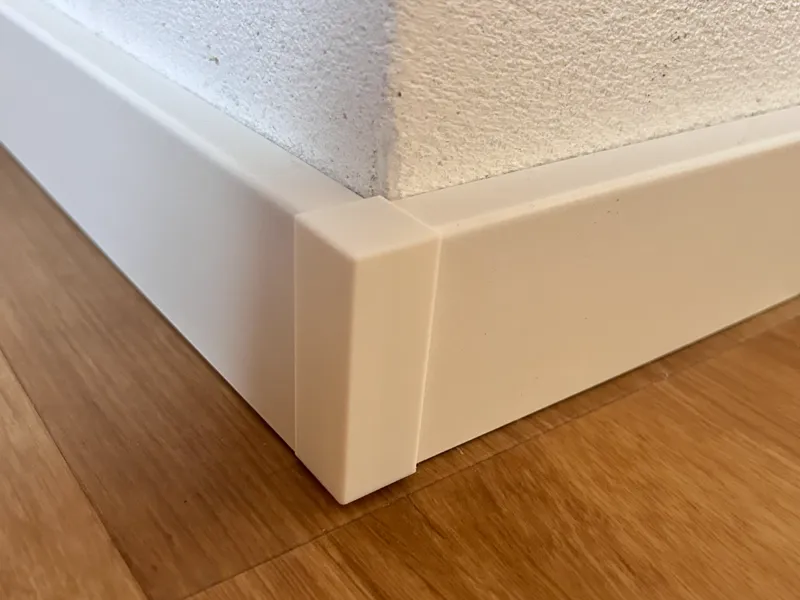 Sockelleiste Turm