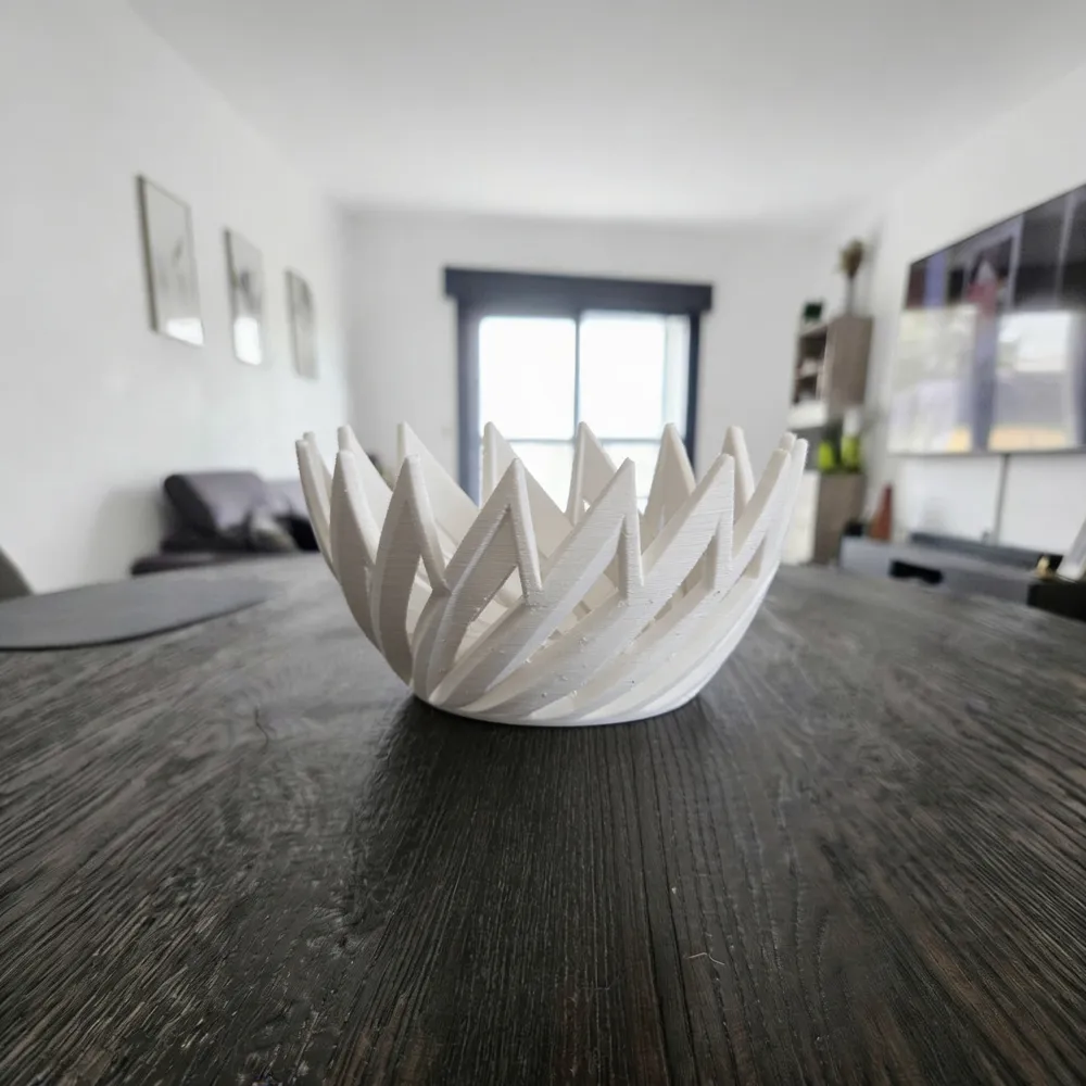 Spiral Fruit Bowl - Free 3D Print Model - MakerWorld