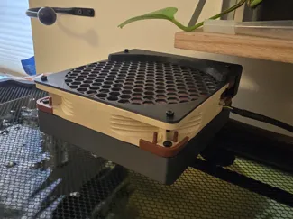 140 mm Fan Mount for Aquarium (w/ vanes and cover)