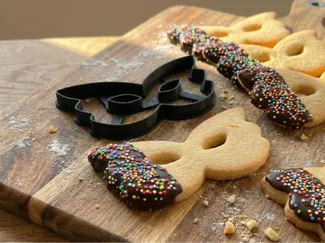 Carnival mask cookie cutter