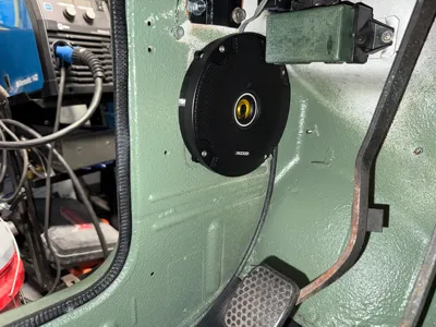 Suzuki Samurai Speaker Adapter to 6.5" 