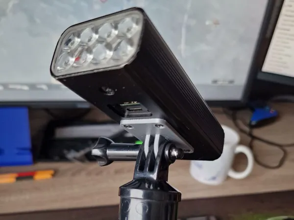 https://makerworld.bblmw.com/makerworld/model/USaea742cfa3af9e/design/2025-01-18_3ada98a274232.jpg