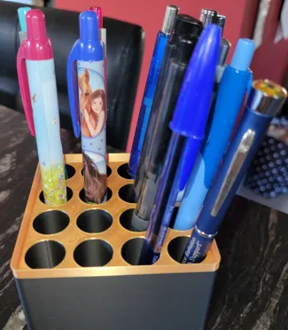 Pen Holder - 2 color remix