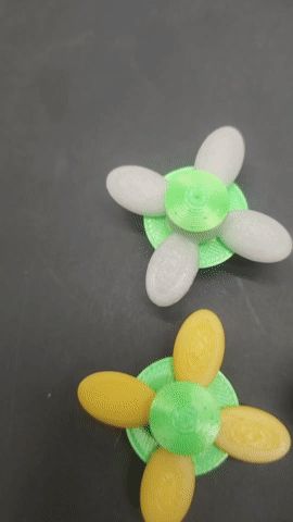 flower fidget jibbitz crocs