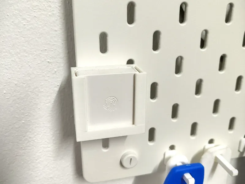 Sonoff button stand for skadis
