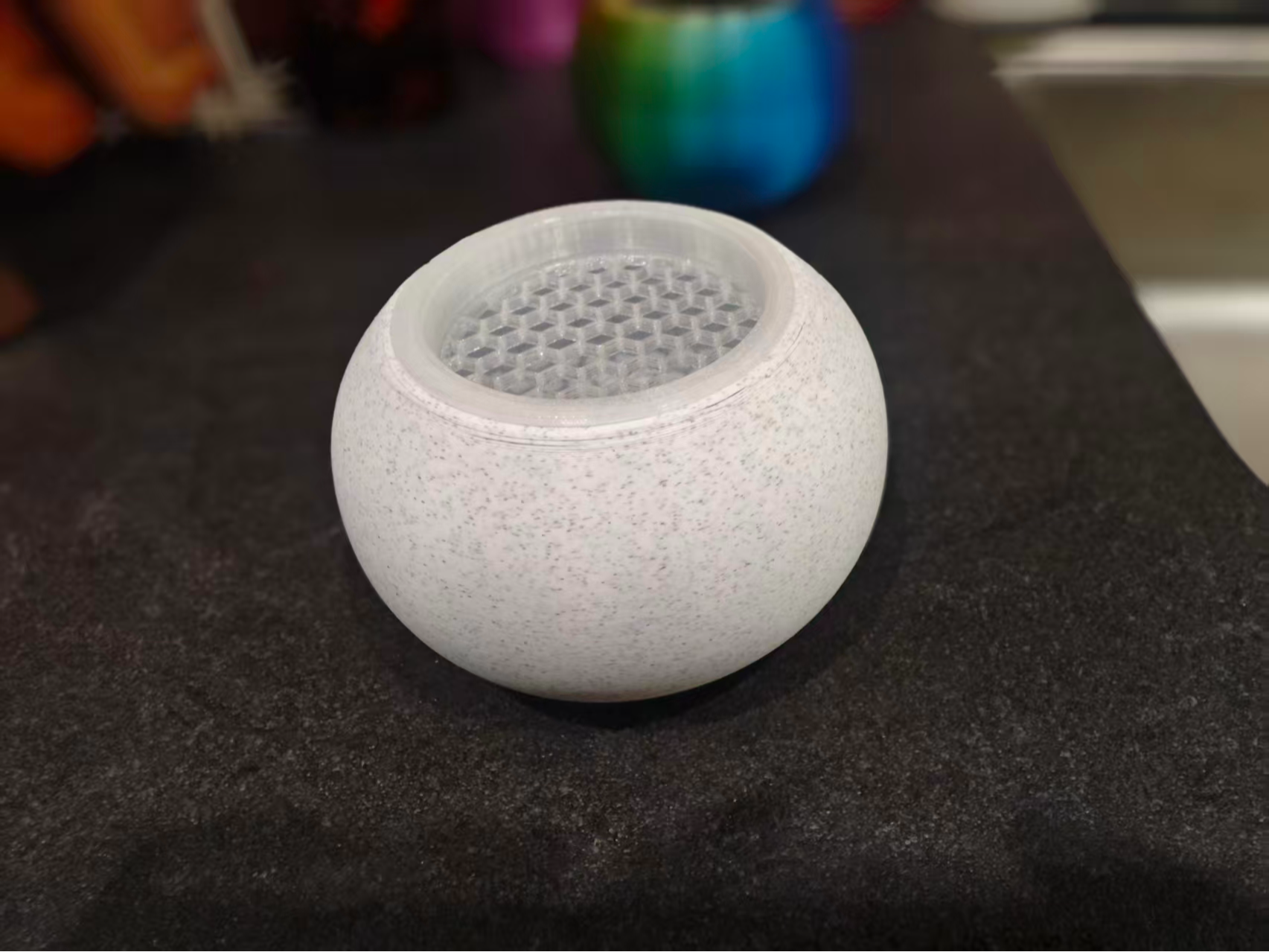 Miniatura 1 do modelo 3D 水培瓶子