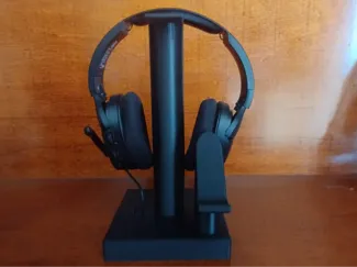 headphones and controller stand