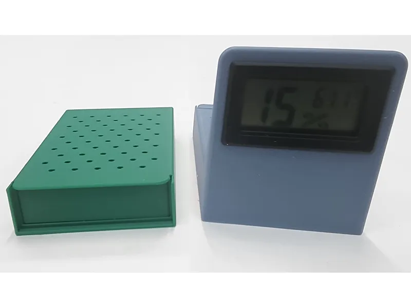 Desiccant Boxes with Filler Funnel