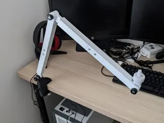 Microphone arm