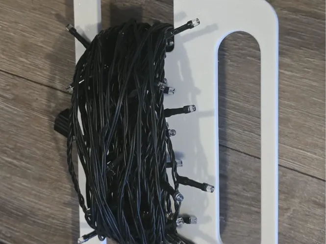 christmas lightning storage device