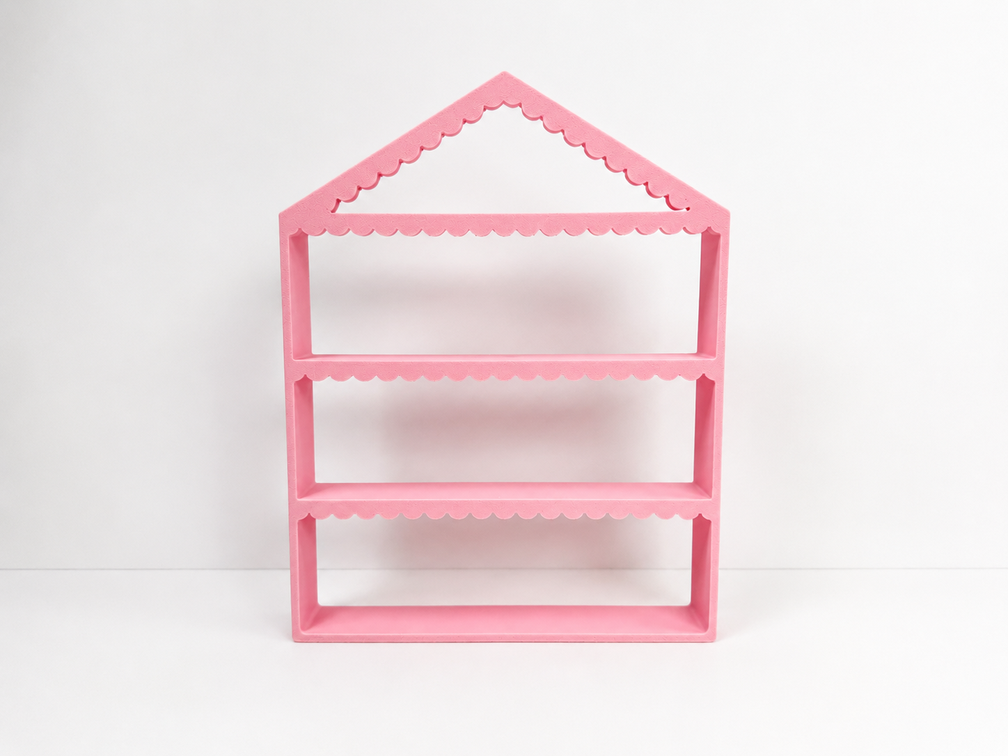 Mini Scalloped Shelf