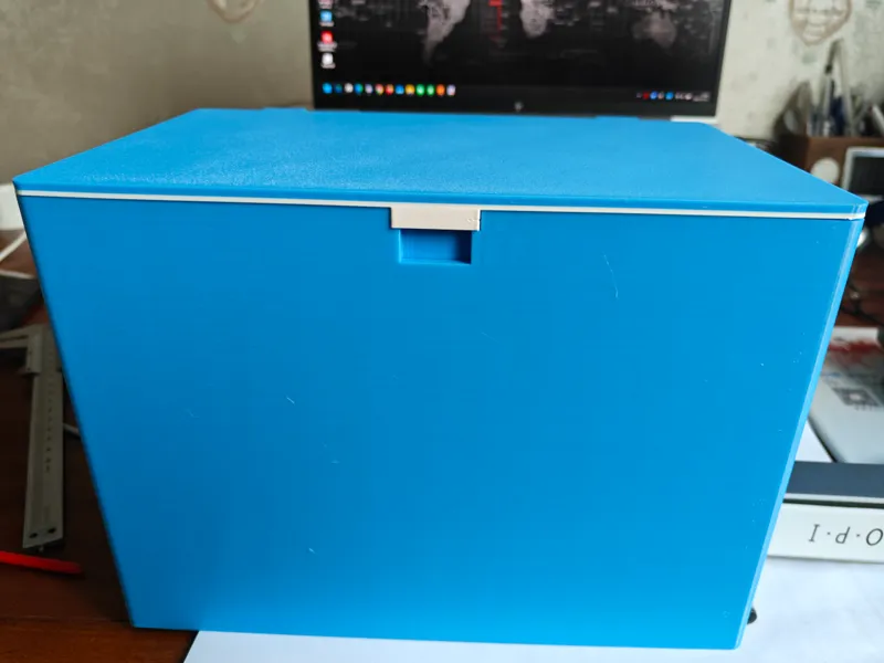 收纳盒