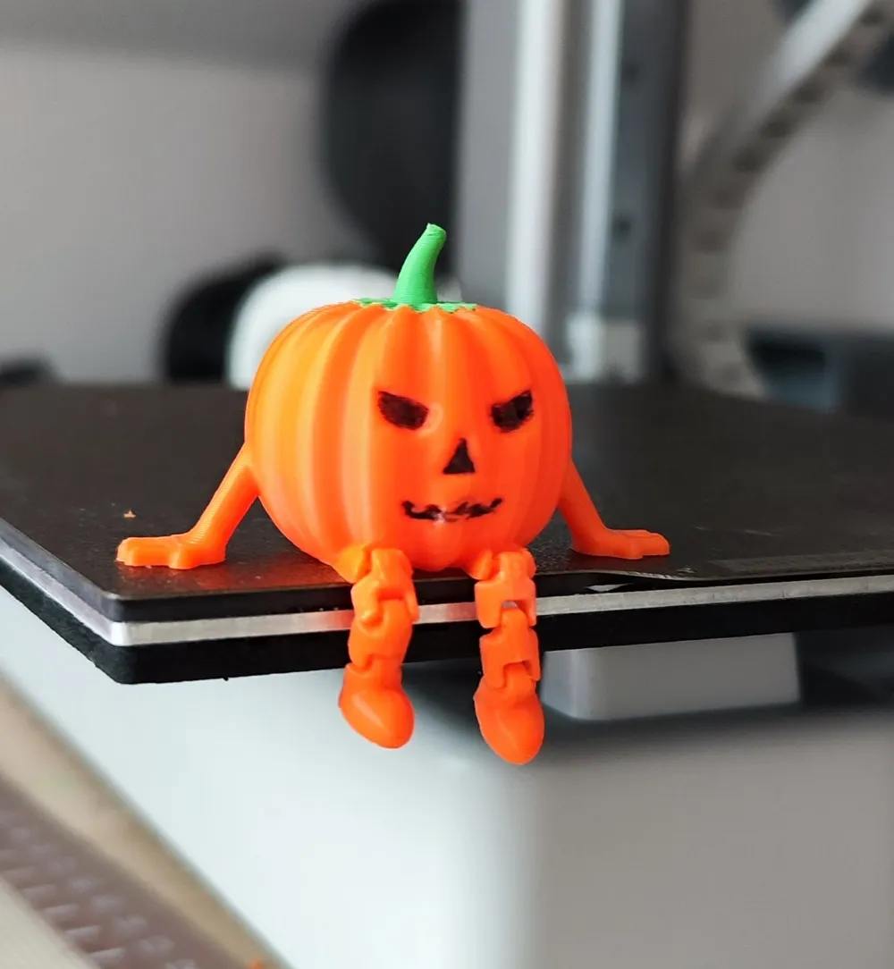 Articulated Halloween pumpkin - Free 3D Print Model - MakerWorld