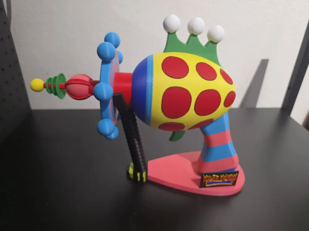Soporte: Cotton Candy Gun Killer Klowns from Outer Space. Referencia del modelo original.