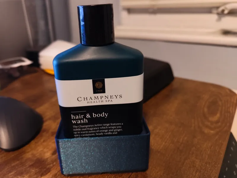 Gridfinity 2x1 holder for Champneys body wash