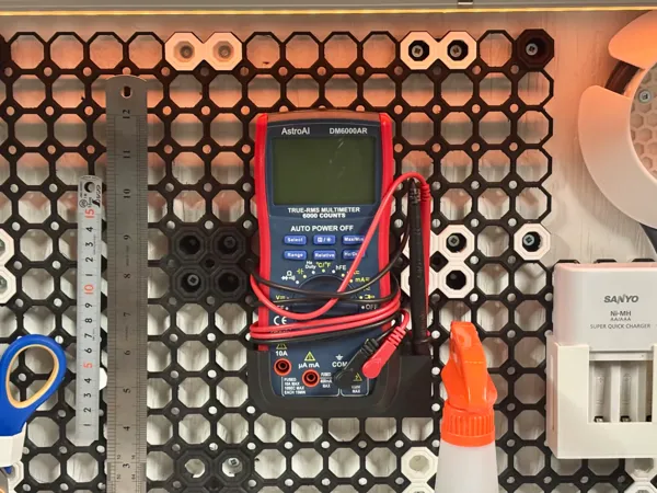 Support multimètre AstroAI pour Multiboard