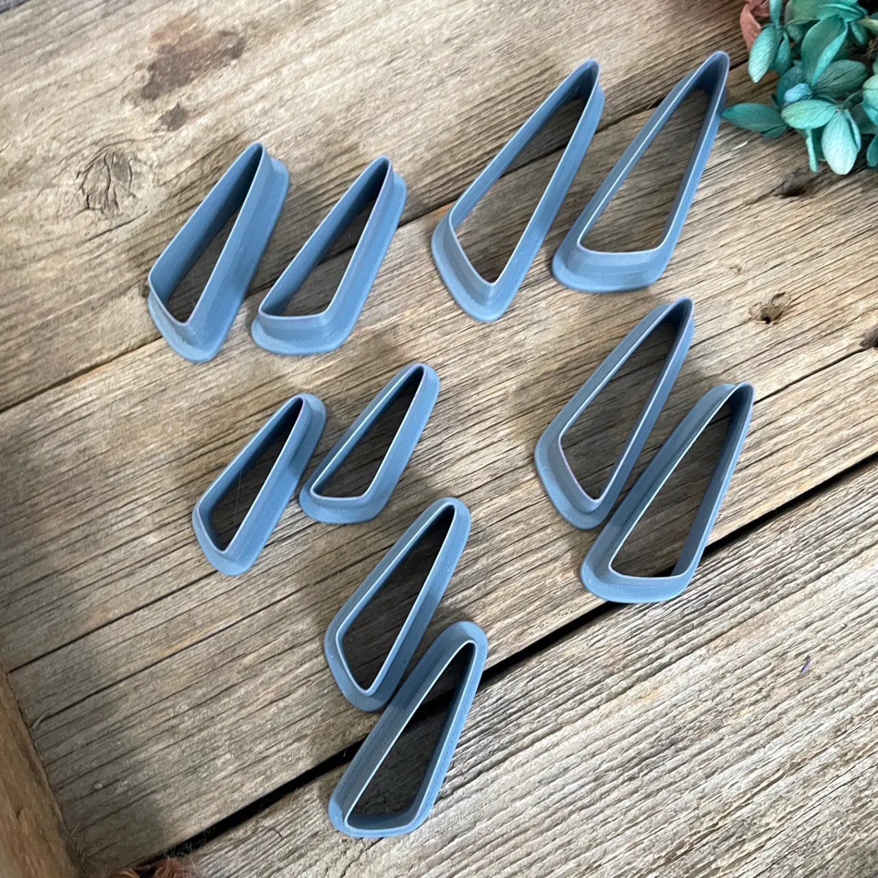Extra Thin Earring Cutters view 2