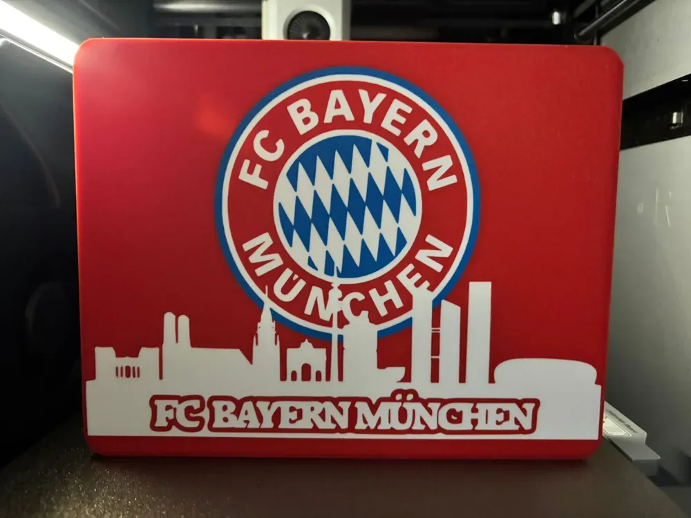 FC Bayern Munich Lightbox with Silhouette - Free 3D Print Model ...