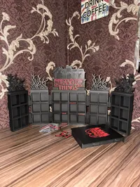 Stand with 5 sections with hinges