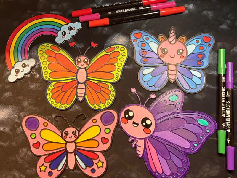Ausmalbilder Schmetterlinge und Regenbogen