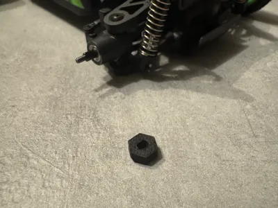 Adapter for Carisma GT24B to 7mm HEX