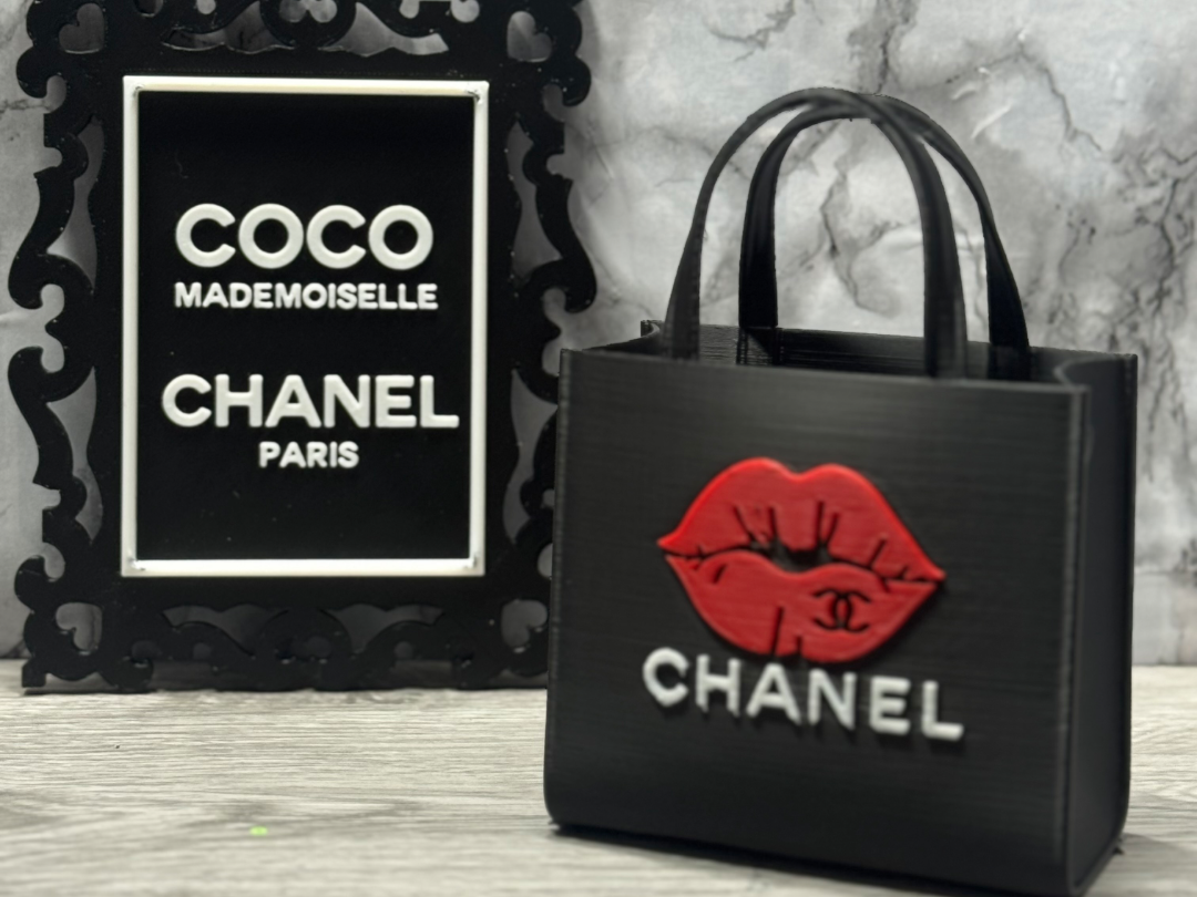 Chanel Lip Tote Bag | Home | Fashion | Decor