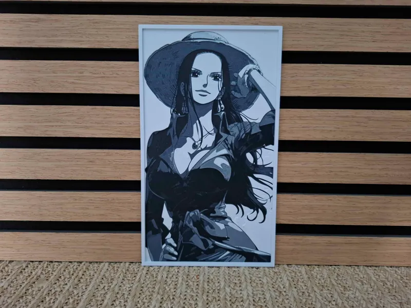 Nico Robin mit Strohut