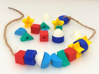 TODDLER BEADS TOY
