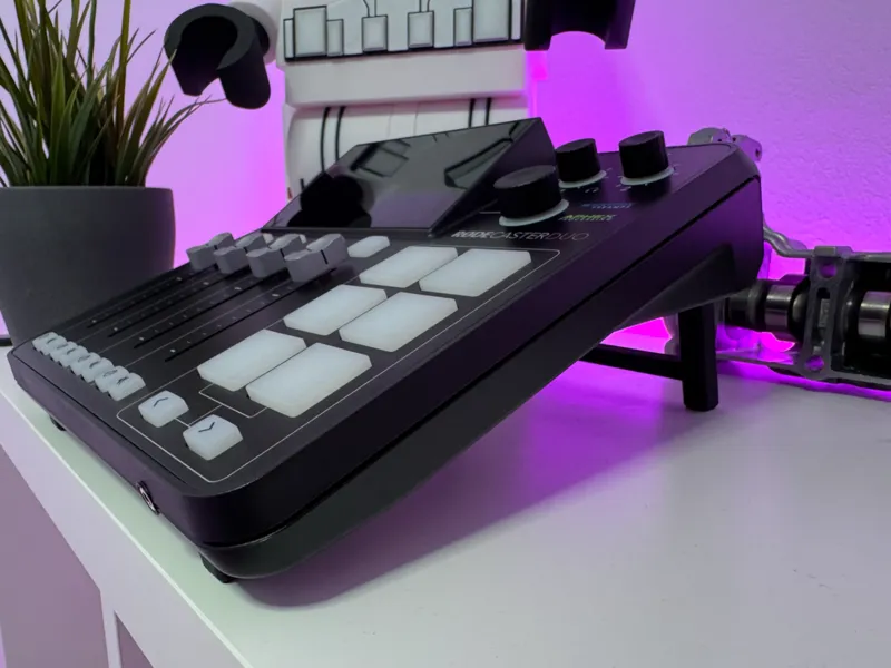 Rodecaster Duo Stand