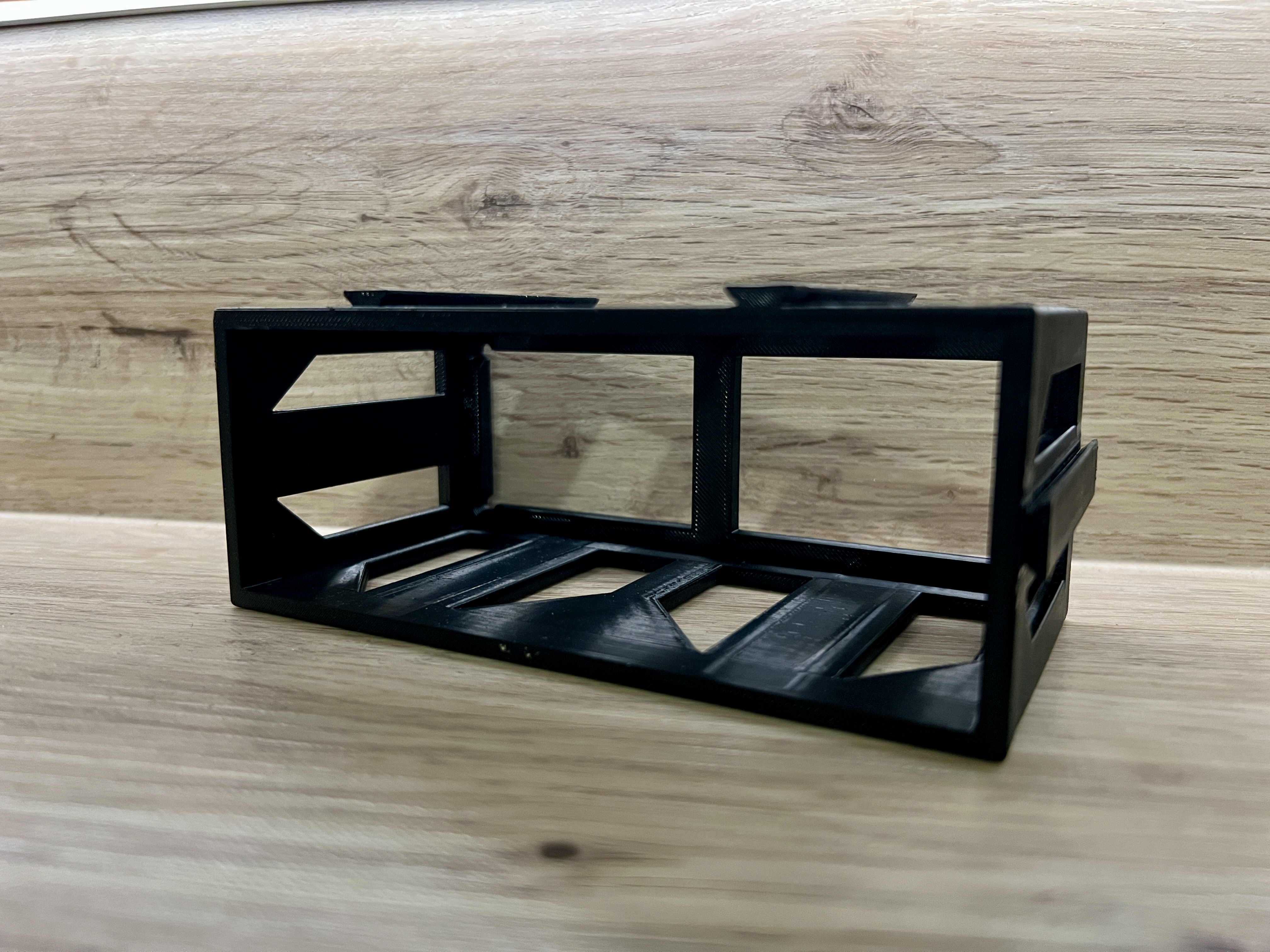 Miniatura 2 do modelo 3D Modular Storage Box – Stackable System medium