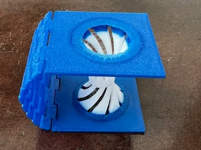 Folding Wormhole