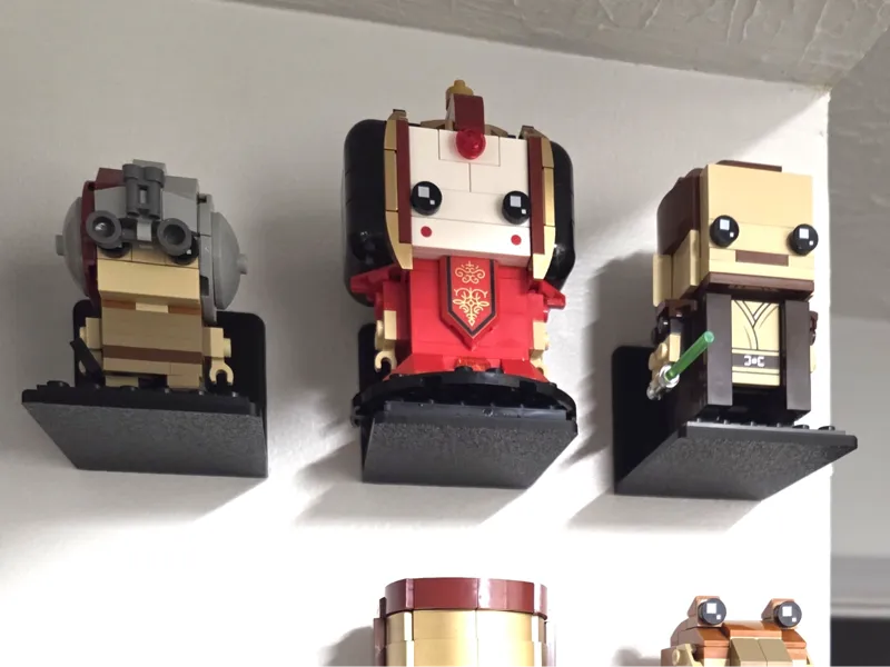 BrickHeadz Wall Mount Display