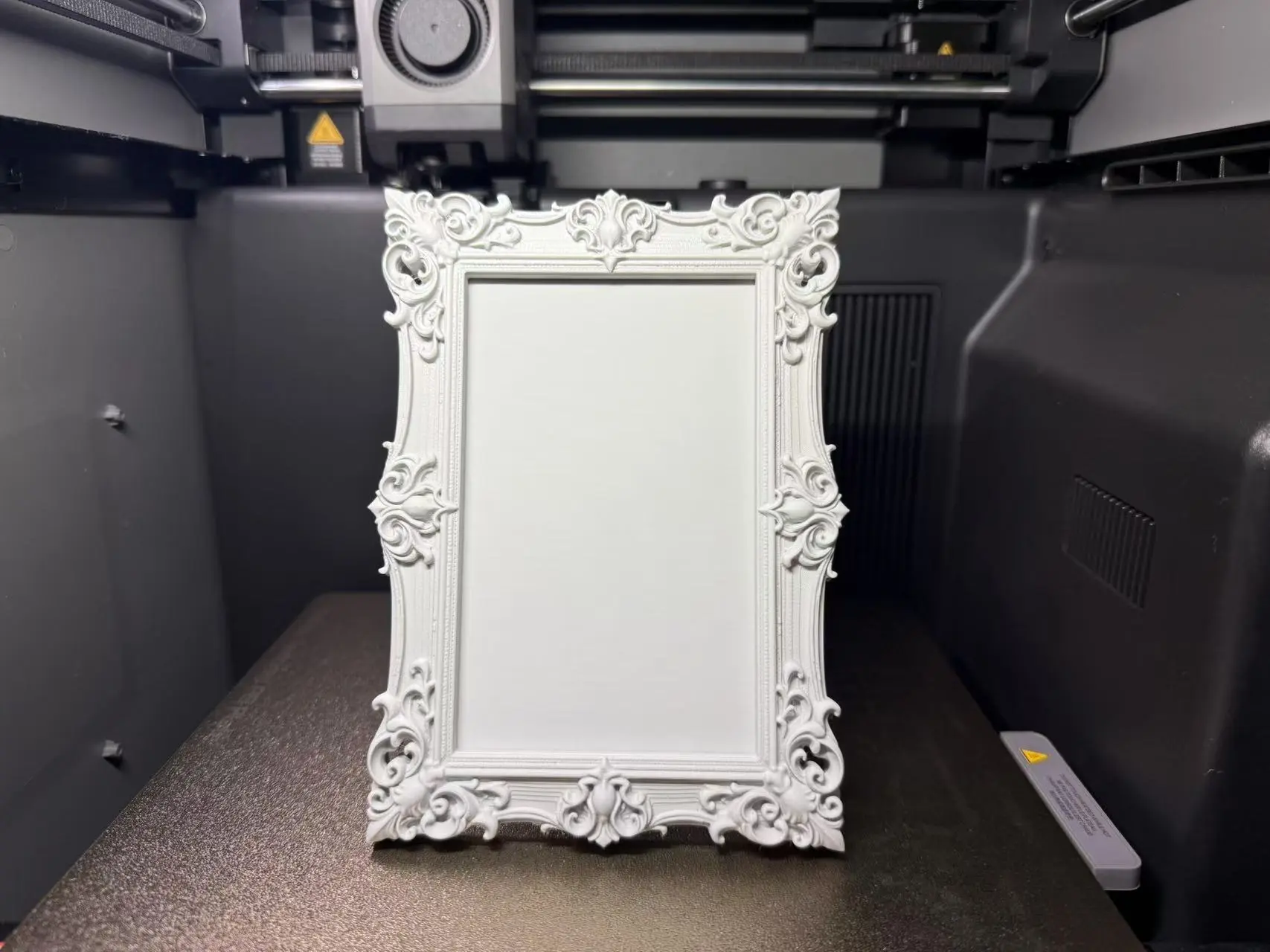 Miniatura 2 do modelo 3D 欧式哥特相框