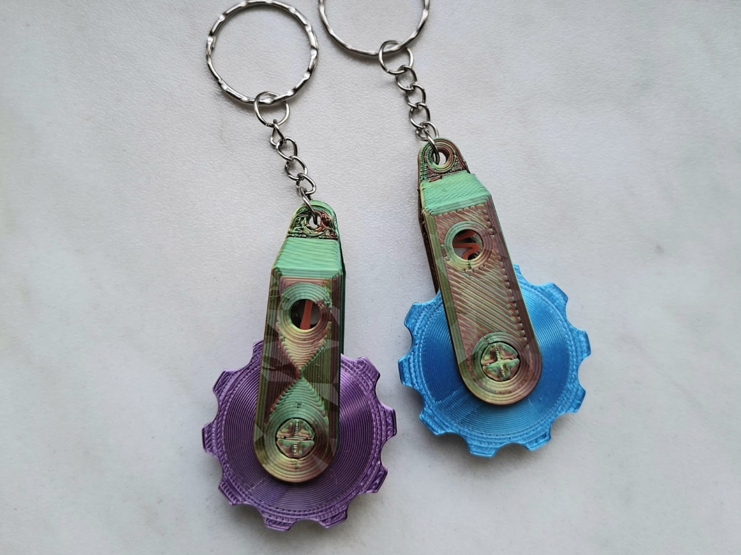 one gear fidget keychain