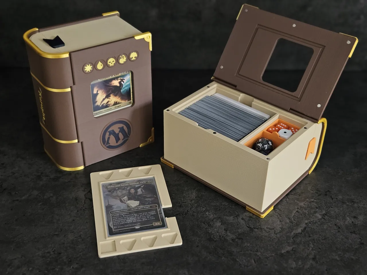 Spellbook - MTG Commander Deck Box view 2
