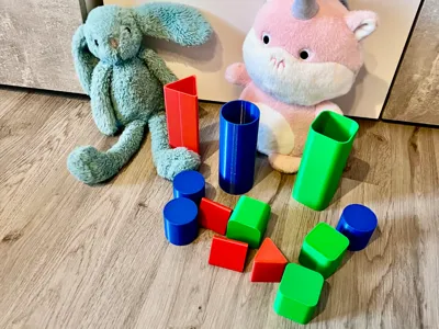 Shapes and colors kids toy