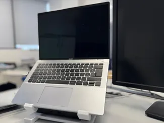 Laptop stand