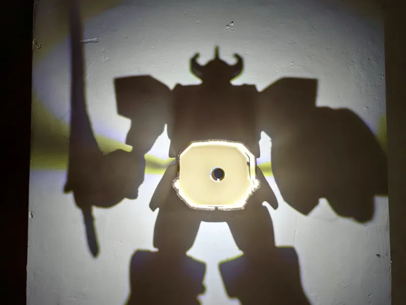 Lampara de sombra Megazord Power Rangers