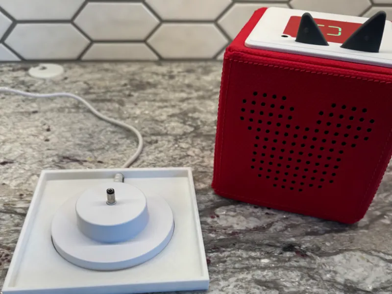 charging dock for Tonies box