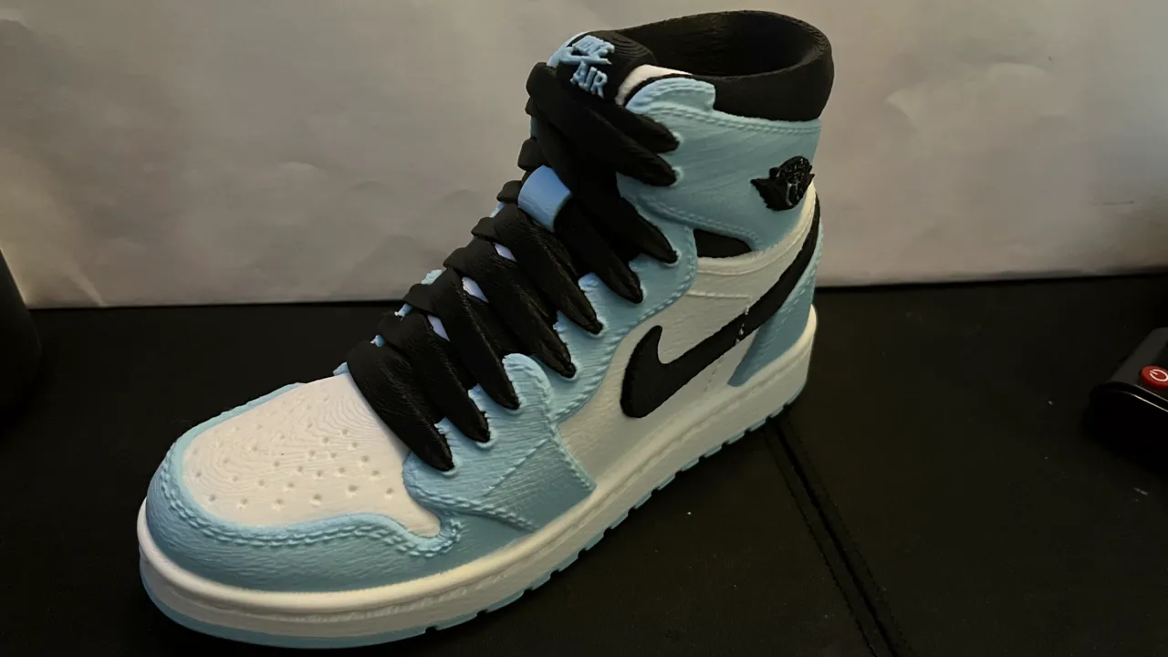 Nike Air Jordan 1 (Original Uploader) view 2