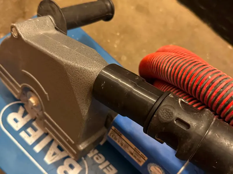 Nilfisk Attix to Baier Dust Extraction Adapter