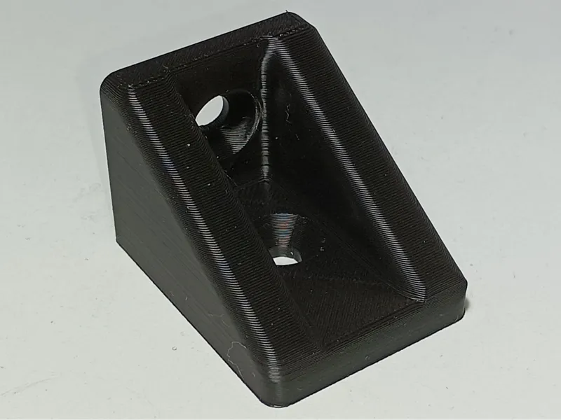 Heavy-duty L-bracket