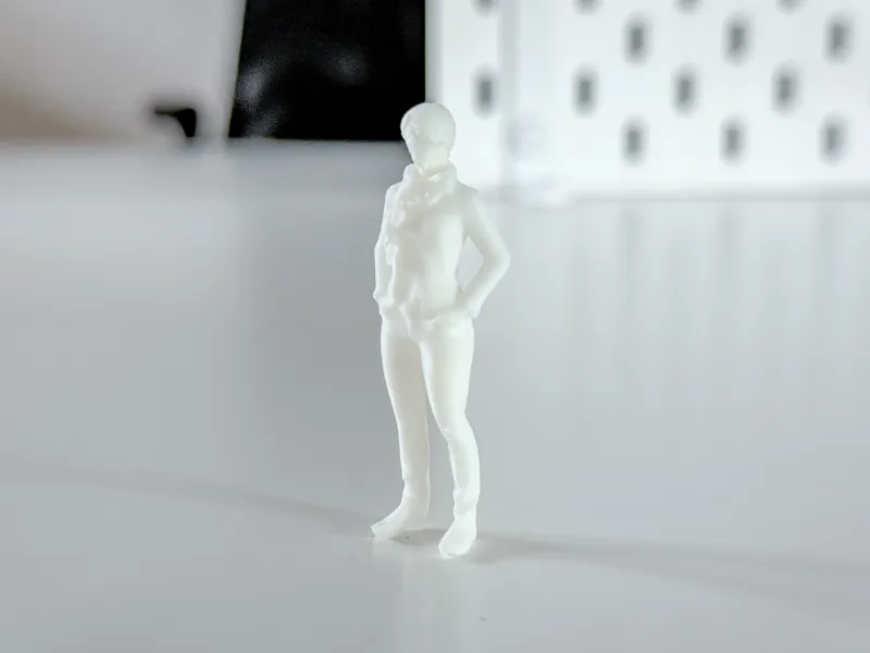 Miniature Woman for your Diorama