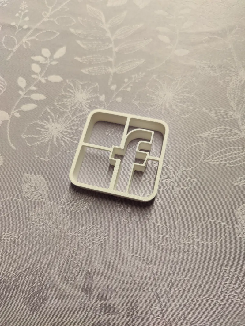 Cookie Cutter - Facebook