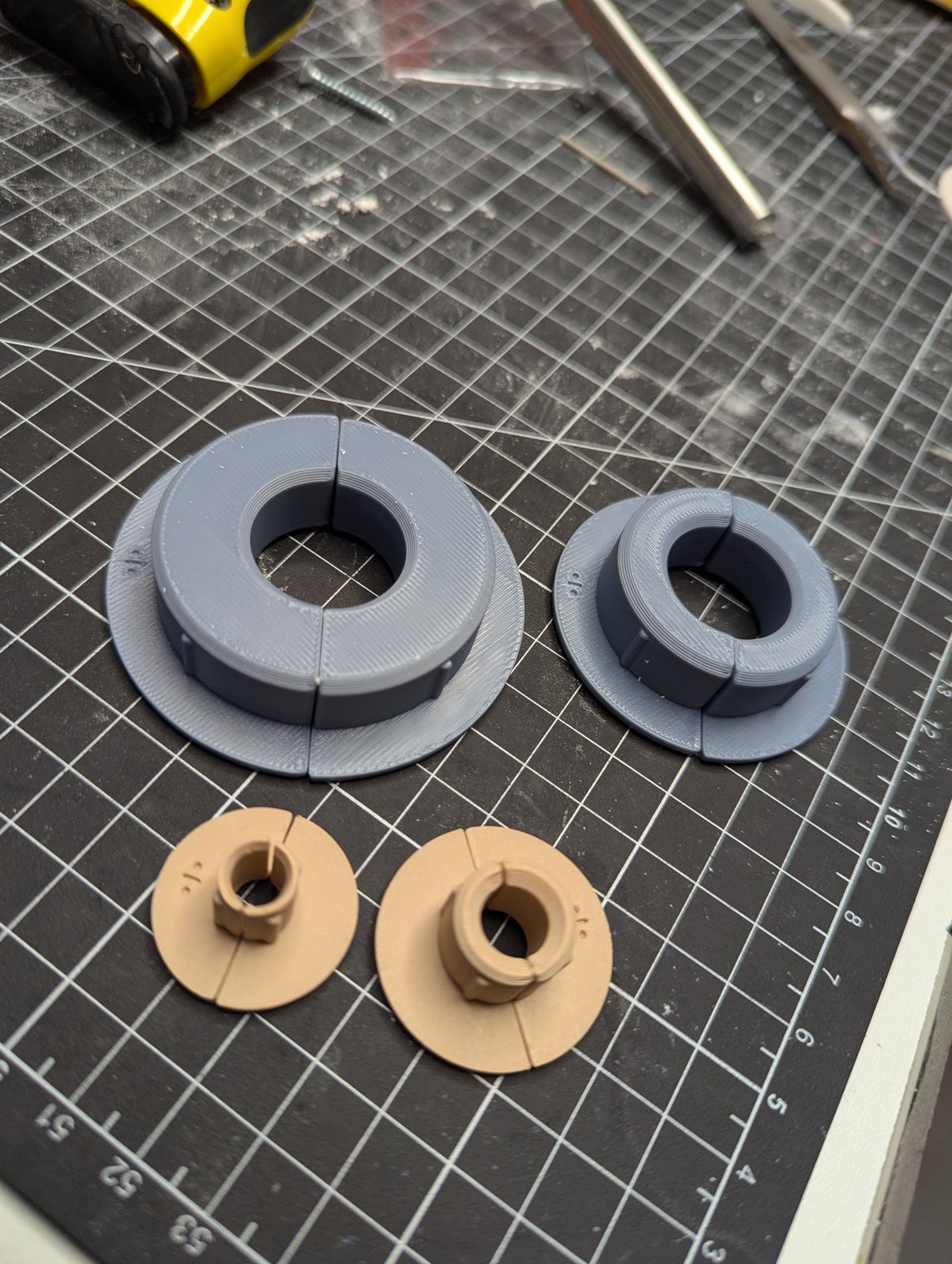 Miniatura 1 do modelo 3D Wall Cable Grommet – 30 Sizes, Split or Solid