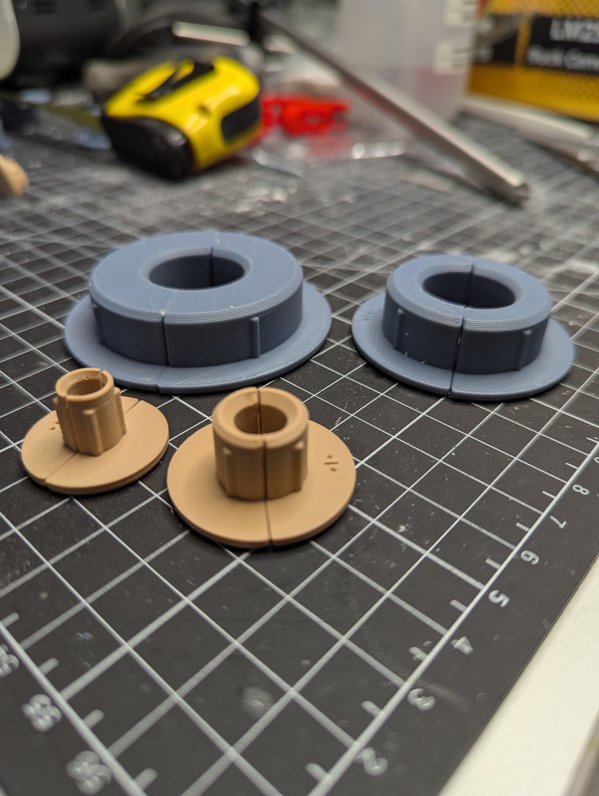 Miniatura 4 do modelo 3D Wall Cable Grommet – 30 Sizes, Split or Solid
