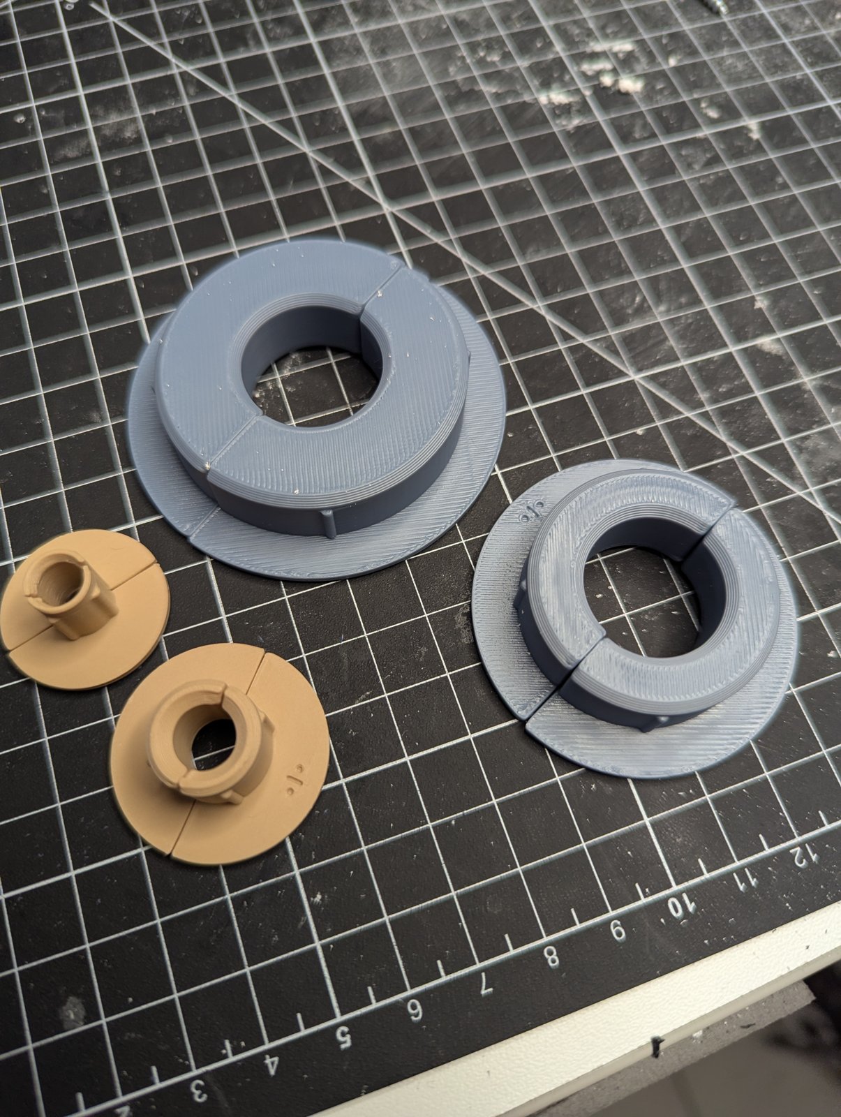 Miniatura 10 do modelo 3D Wall Cable Grommet – 30 Sizes, Split or Solid